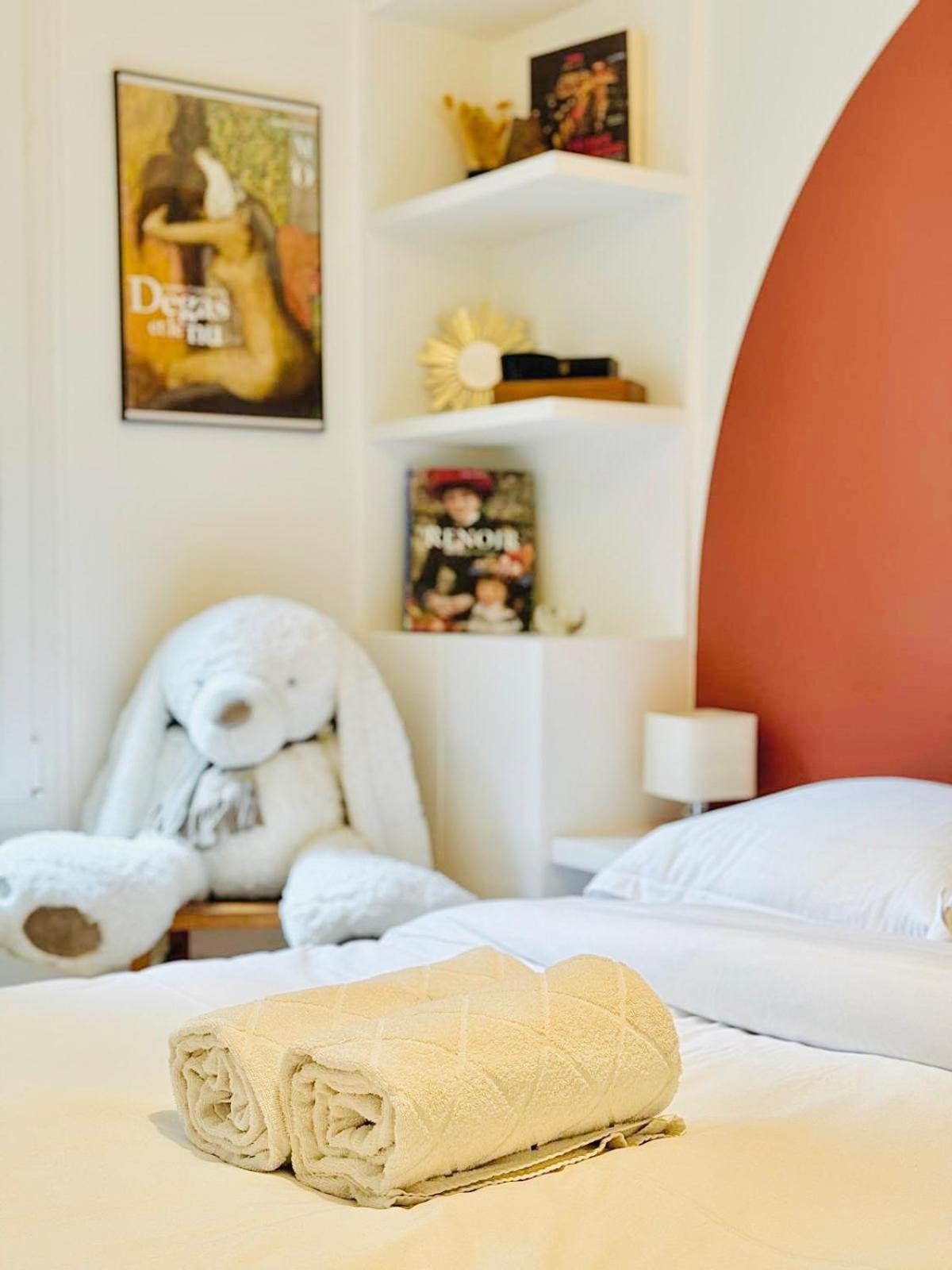 Charmant Appartement Au Coeur De Montmartre! Paryż Zewnętrze zdjęcie
